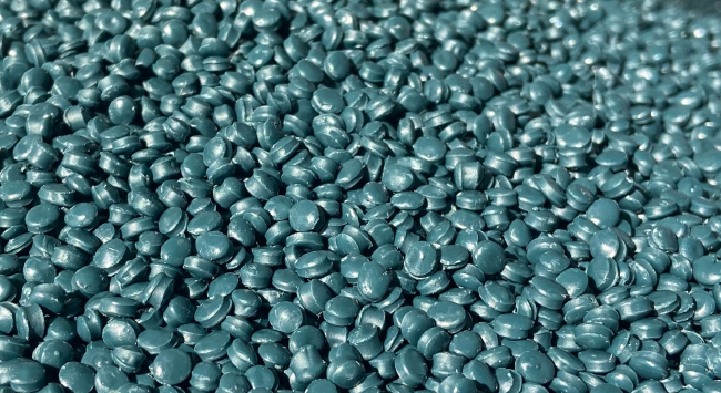 Post-consumer plastic pellets